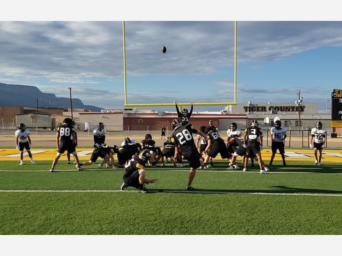 PREP FOOTBALL: Alamogordo kicks off season at Valencia