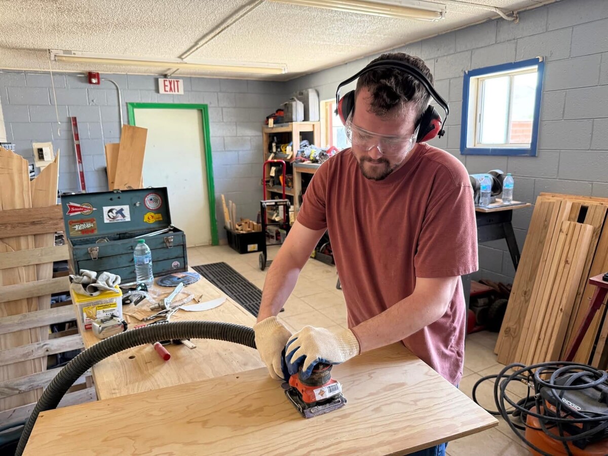 Community Power New Mexico Celebrates Ribbon Cutting of Otero County Labor Hub and Tool Library