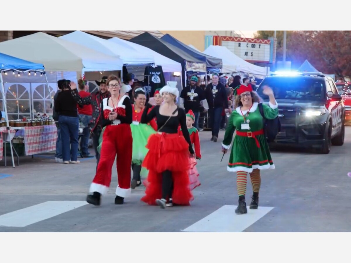 Alamogordo’s Christmas on MainStreet 2025: A Festive Triumph in the Heart of the Desert