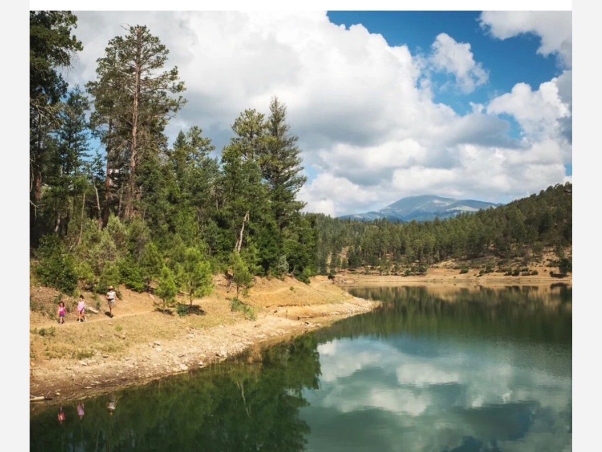 Stockwell’s Up to $1 Million Fence Proposal for Bonito Lake Draws Growing Opposition Over Public Access