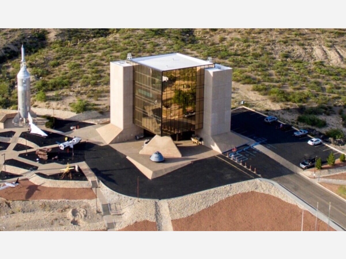 Golden Cube Turns 50: Space Museum to induct Kelly Twins, Mercury 13, and Other Pioneers Saturday Night in Alamogordo