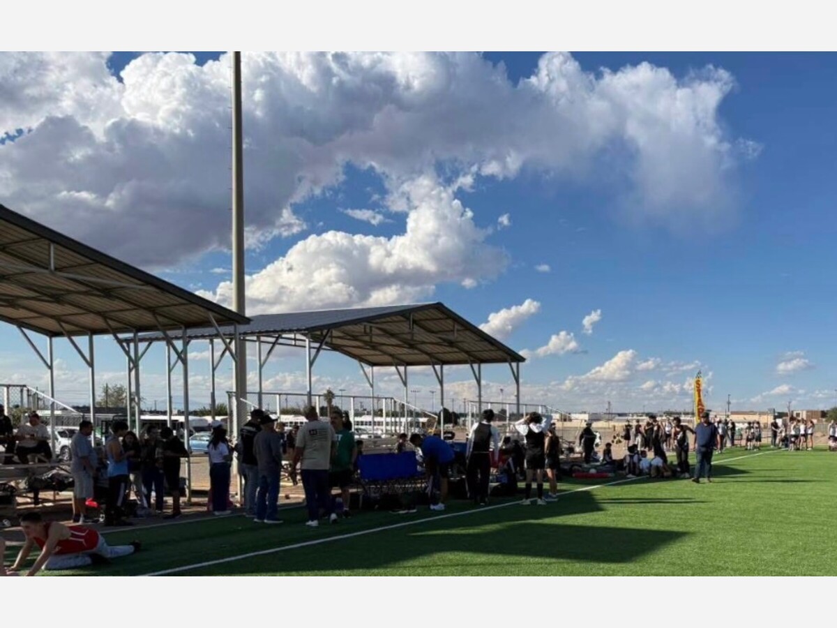 Alamogordo Girls Win Dust Devil Dash Title; Area Teams Tune Up for District
