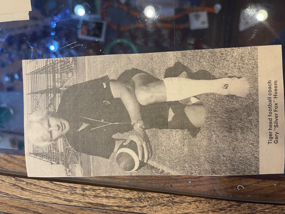 Gary  Silver Fox  Hveem, Alamogordo's winningest football coach, dies at 86