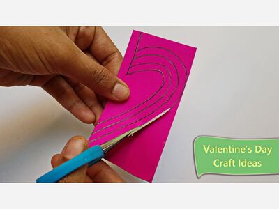 Roadrunner Emporium Present Valentines Crafting for Kids 4 to 12 years old by Kim Rose