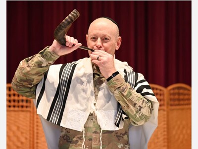 Holloman AFB Welcomes its First Ever Jewish Rabbi