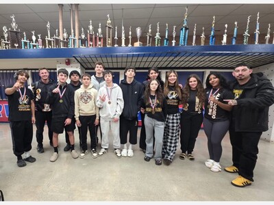 Alamogordo Wrestling Battles at El Paso Irvin Invitational