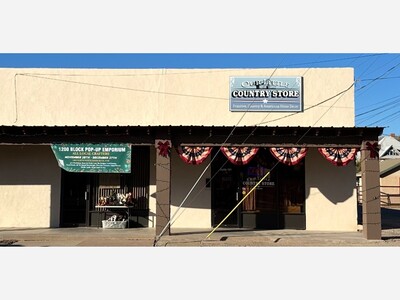 Alamogordo MainStreet 1200 Block Ignites Holiday Magic: 1200 Block Pop-Up Emporium + Veranda Crafters + Our Little Country Store = Pure Local Love!