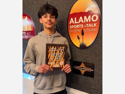 Tigers Roar: Alamogordo Boys Basketball Crushes El Paso Cathedral in Dominant Showdown