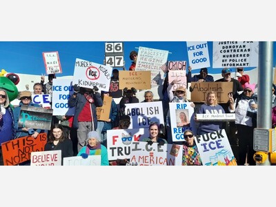 Alamogordo Residents Join Nationwide “ICE Out for Good” Protests Following Fatal Shooting of Renee Nicole Good