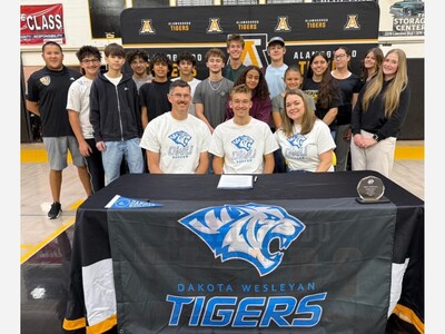 Alamogordo Tiger Soccer Standout Ryan Amberson Signs Letter of Intent to Dakota Wesleyan University