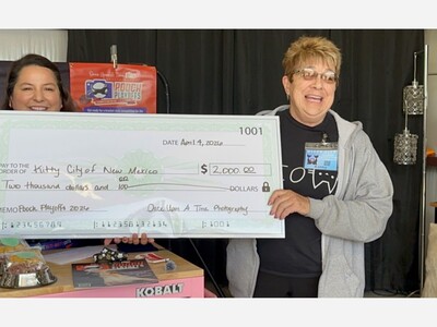 Dogs Hunt for Easter Eggs and Raise $2,000 for Kitty City of New Mexico at Local “Pooch Playoffs” Finale