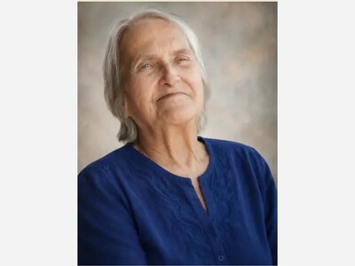 In Memory of Joanne Elise Bird Booth